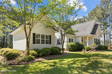 332 Batchelor Bay Road Wallace NC 28466