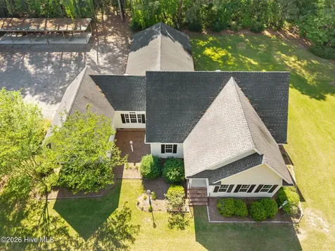 332 Batchelor Bay Road Wallace NC 28466