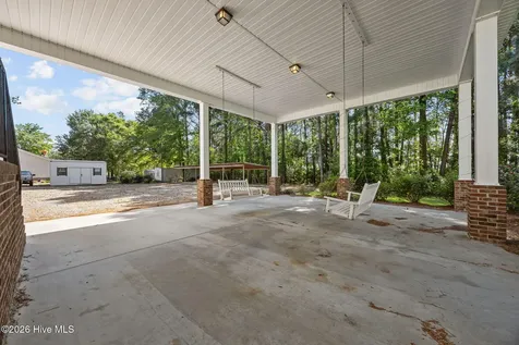 332 Batchelor Bay Road Wallace NC 28466