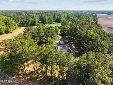 332 Batchelor Bay Road Wallace NC 28466