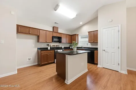 306 Station House Road New Bern NC 28562