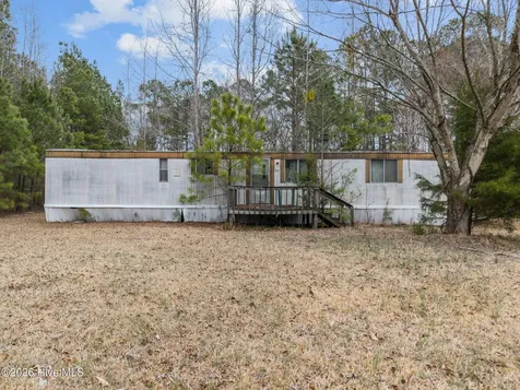 679 V A Merritt Lane Grimesland NC 27837