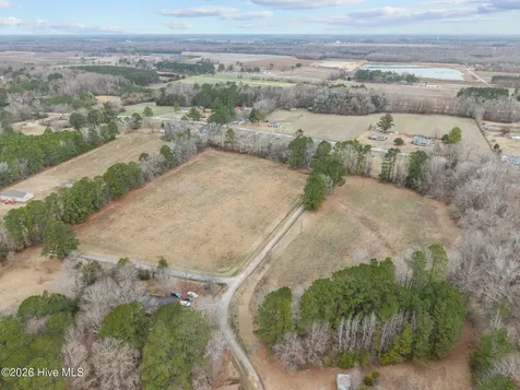 679 V A Merritt Lane Grimesland NC 27837