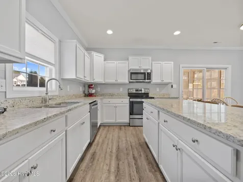 152 Oyster Landing Drive Sneads Ferry NC 28460