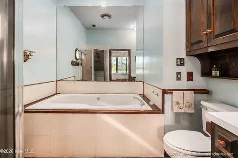 423 Handy's Point Lane Bath NC 27808