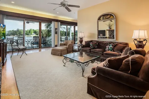 423 Handy's Point Lane Bath NC 27808