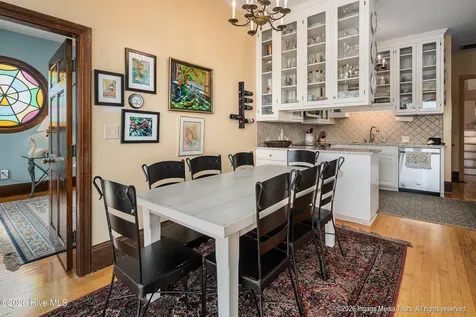 423 Handy's Point Lane Bath NC 27808