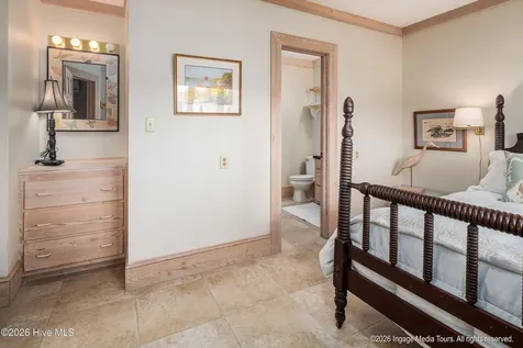 423 Handy's Point Lane Bath NC 27808