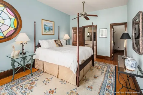 423 Handy's Point Lane Bath NC 27808