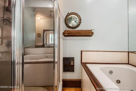 423 Handy's Point Lane Bath NC 27808