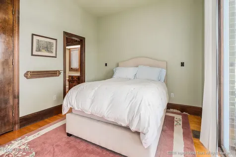 423 Handy's Point Lane Bath NC 27808