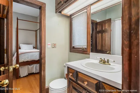 423 Handy's Point Lane Bath NC 27808