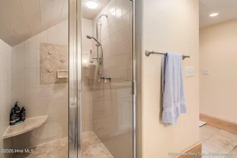 423 Handy's Point Lane Bath NC 27808