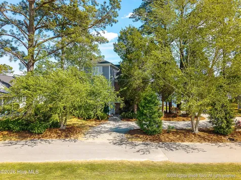 423 Handy's Point Lane Bath NC 27808