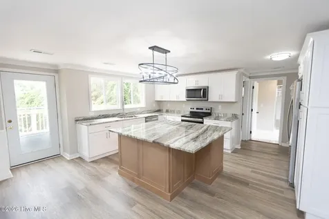 104 Croatan Drive Newport NC 28570
