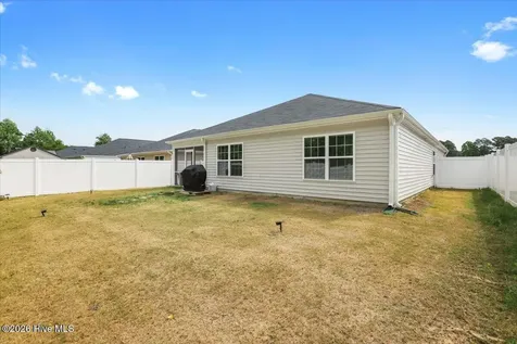 1441 N Wilshire Court Kinston NC 28504
