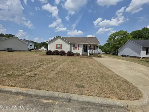 19 Atlantic Avenue Benson NC 27504