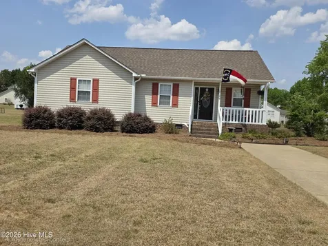 19 Atlantic Avenue Benson NC 27504