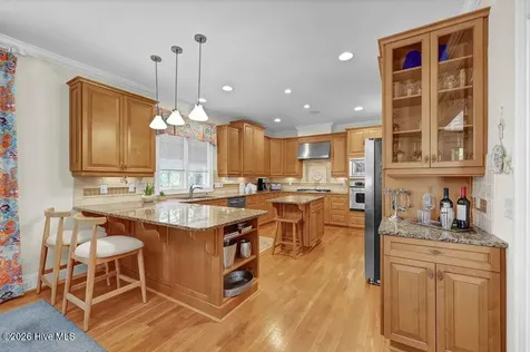 853 Gull Point Road Wilmington NC 28405