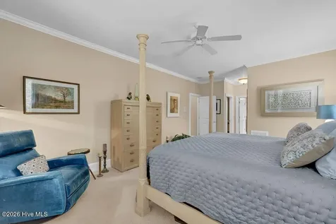 853 Gull Point Road Wilmington NC 28405
