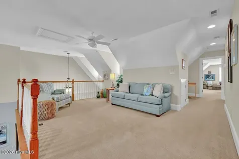 853 Gull Point Road Wilmington NC 28405