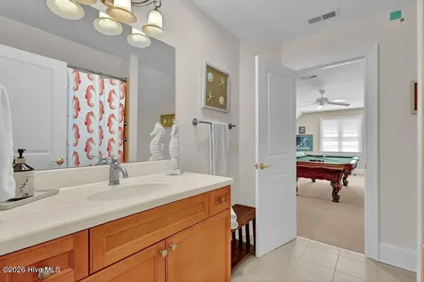 853 Gull Point Road Wilmington NC 28405