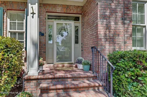 853 Gull Point Road Wilmington NC 28405