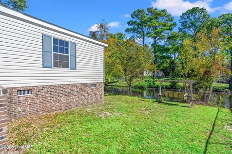 2807 Cross Bones Road SW Supply NC 28462