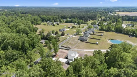 904 Haw Branch Road Beulaville NC 28518