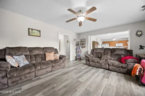 316 Mann Street Hubert NC 28539