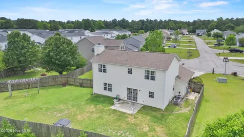 316 Mann Street Hubert NC 28539