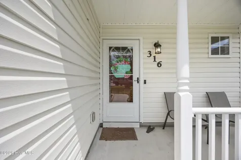 316 Mann Street Hubert NC 28539