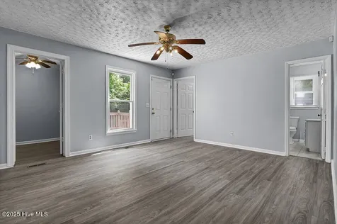 1912 Nun Street Wilmington NC 28403
