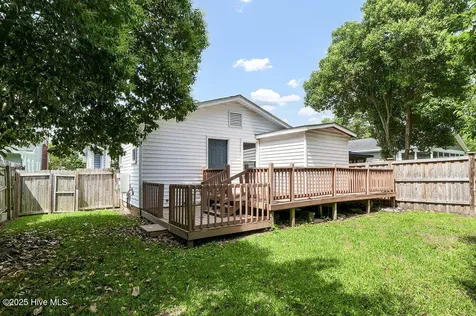 1912 Nun Street Wilmington NC 28403