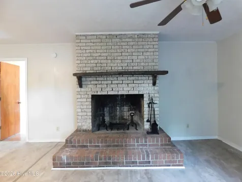 1003 Raleigh Street Laurinburg NC 28352