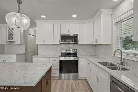 105 SW 11th Street Oak Island NC 28465