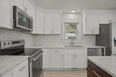 105 SW 11th Street Oak Island NC 28465