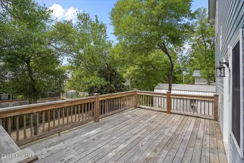 105 SW 11th Street Oak Island NC 28465