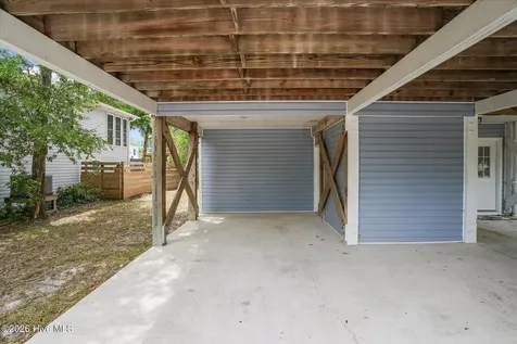 105 SW 11th Street Oak Island NC 28465