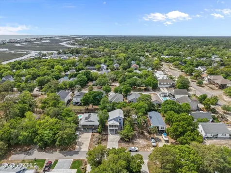 105 SW 11th Street Oak Island NC 28465