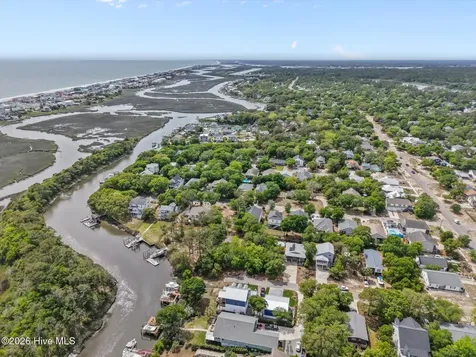 105 SW 11th Street Oak Island NC 28465