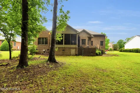 106 Brugg Court New Bern NC 28562