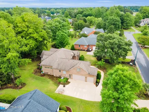 106 Brugg Court New Bern NC 28562
