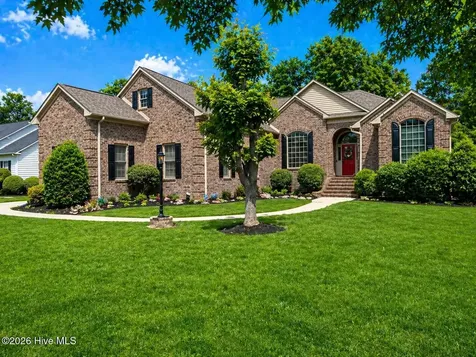 106 Brugg Court New Bern NC 28562