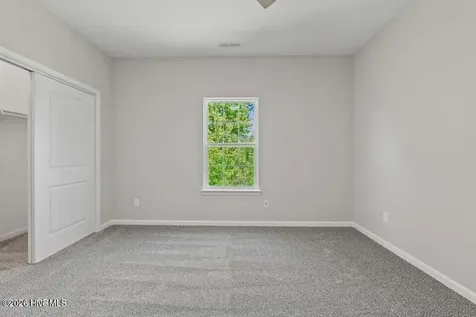 704 Harney Street Elizabeth City NC 27909