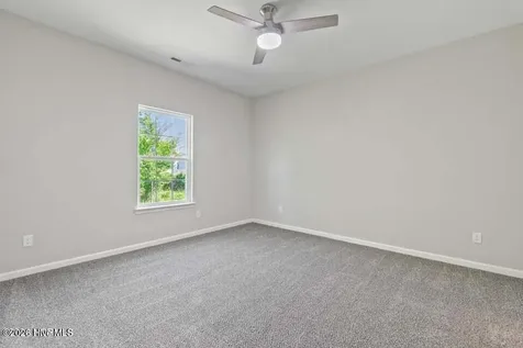 704 Harney Street Elizabeth City NC 27909