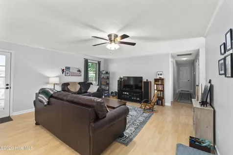 606 Forest Hill Circle Elizabeth City NC 27909