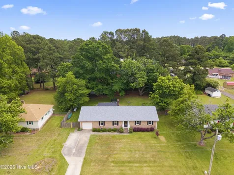 606 Forest Hill Circle Elizabeth City NC 27909