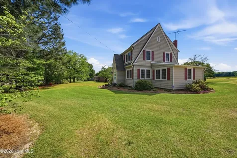 1378 N Nc Highway 32 N Corapeake NC 27926