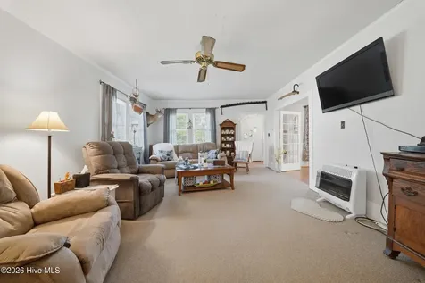 1378 N Nc Highway 32 N Corapeake NC 27926